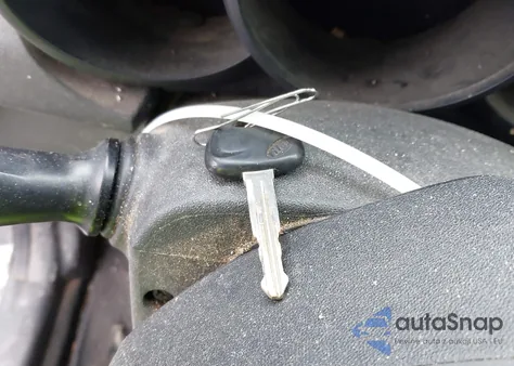 2011 Kia Soul z USA, uszkodzony, nr VIN KNDJT2A18B7734040